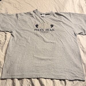 VTG Gildan Gray Pikes Peak Bear T-Shirt men’s SZ XL